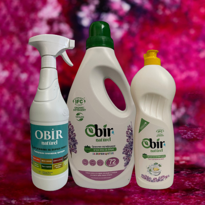 ПРОМОЦИОНАЛЕН ПАКЕТ УНИВЕРСАЛЕН ПОЧИСТВАЩ ПРЕПАРАТ,ТЕЧЕН ГЕЛ ЗА ПРАНЕ,ПРЕПАРАТ ЗА СЪДОВЕ